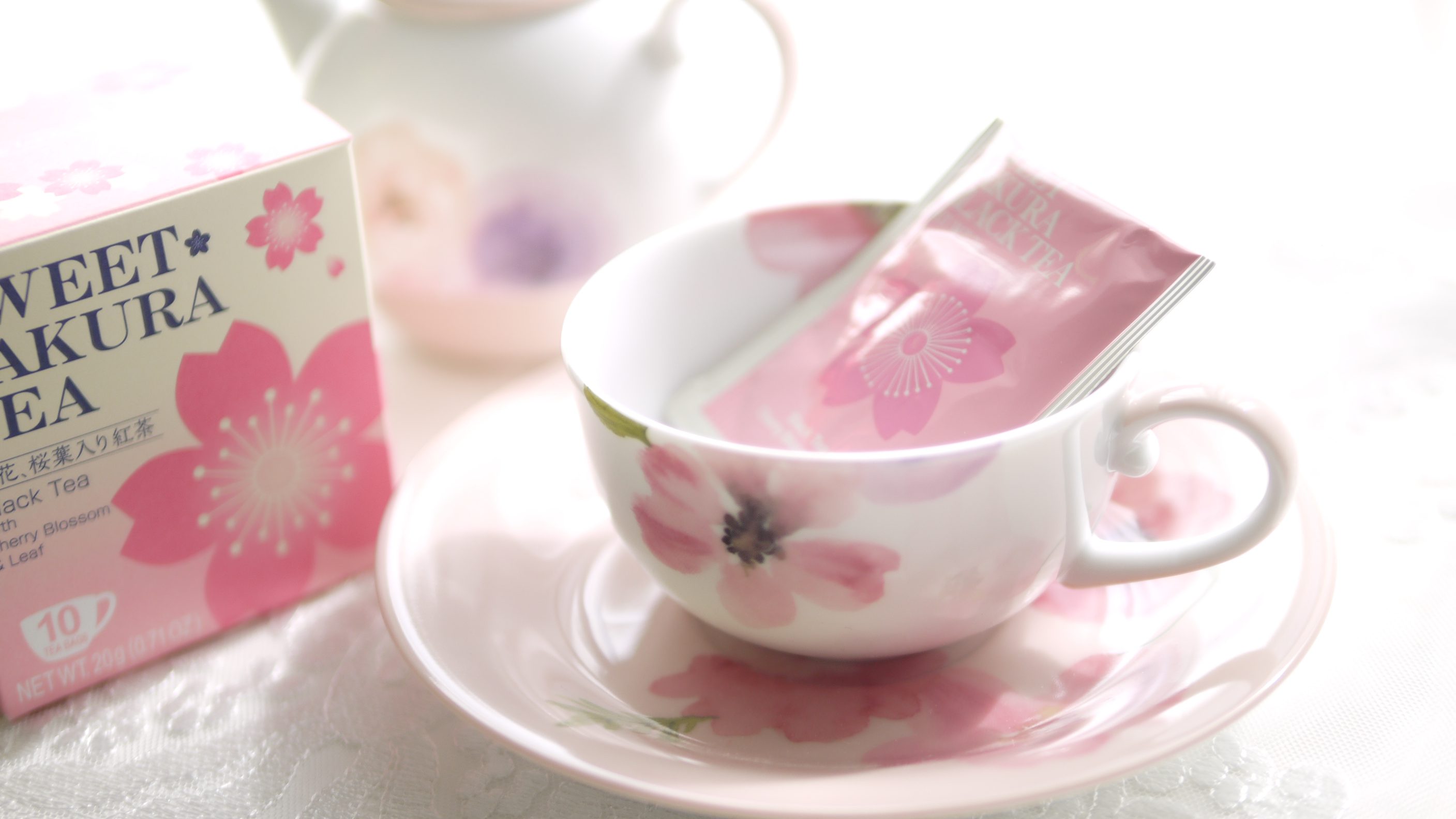 花と鳥のティーフォーワン　ポーセラーツ 花と鳥のティーフォーワン ポーセラーツ 花と鳥のティーフォー